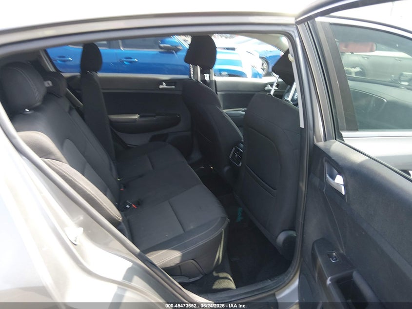 2019 Kia Sportage VIN KNDPM3AC0K7505849 IAAI salvage auction — THEFT, Salvage Title, sold $25 on 2026-07-23 (photo 8)
