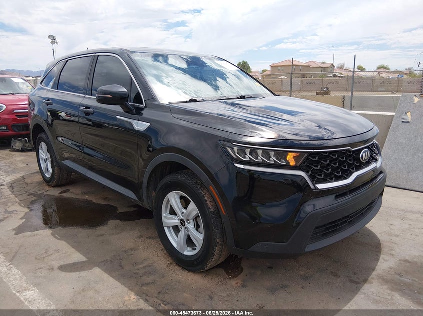 2021 Kia Sorento VIN 5XYRGDLC6MG044813 IAAI salvage auction — REAR END, Salvage Title, sold $4,700 on 2026-07-28 (photo 1)