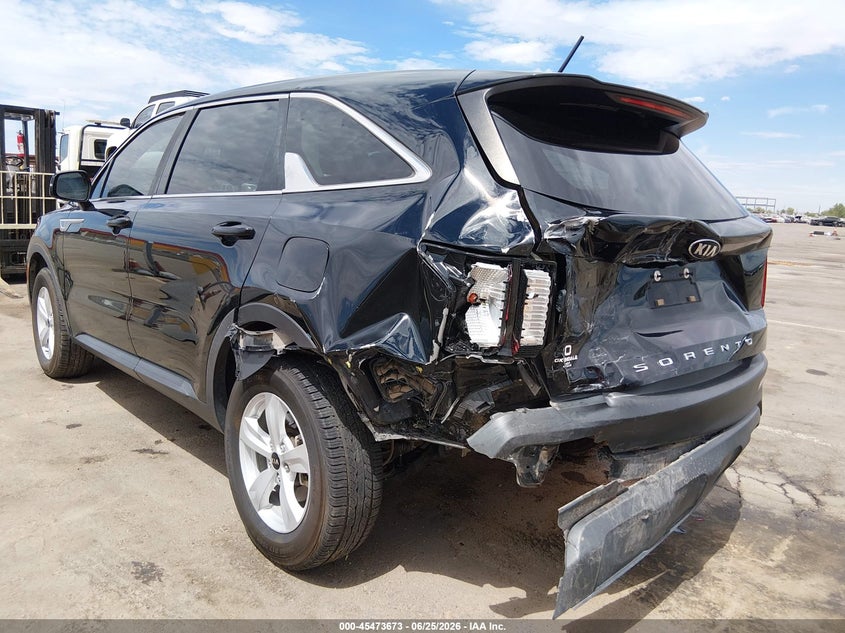 2021 Kia Sorento VIN 5XYRGDLC6MG044813 IAAI salvage auction — REAR END, Salvage Title, sold $4,700 on 2026-07-28 (photo 3)
