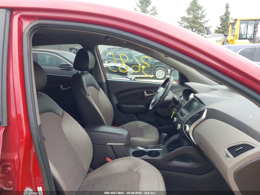 2012 Hyundai Tucson VIN KM8JU3AC9CU497805 IAAI salvage auction — FRONT END, Salvage Title, sold $675 on 2026-07-29 (photo 5)