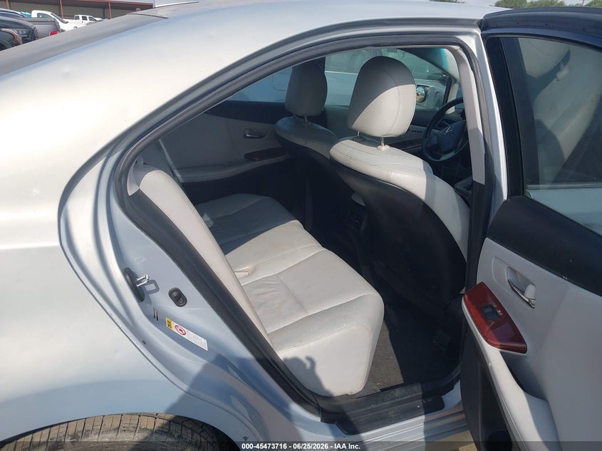 2010 Lexus Hs VIN JTHBB1BA5A2006217 IAAI salvage auction — NORMAL WEAR, Original (Texas), sold $1,350 on 2026-07-28 (photo 8)