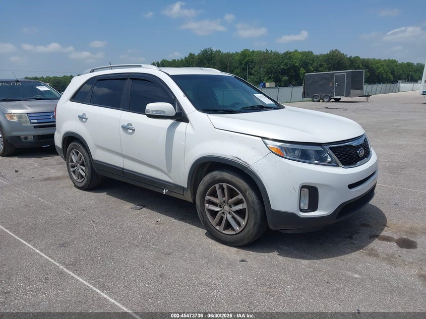 2014 Kia Sorento VIN 5XYKT4A61EG458142 IAAI salvage auction — NORMAL WEAR, Clear (Indiana), sold $325 on 2026-07-09 (photo 1)
