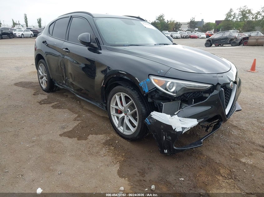 2019 Alfa romeo Stelvio VIN ZASPAKBN3K7C71569 IAAI salvage auction — RIGHT SIDE, Salvage (Nebraska), sold $4,850 on 2026-07-27 (photo 6)
