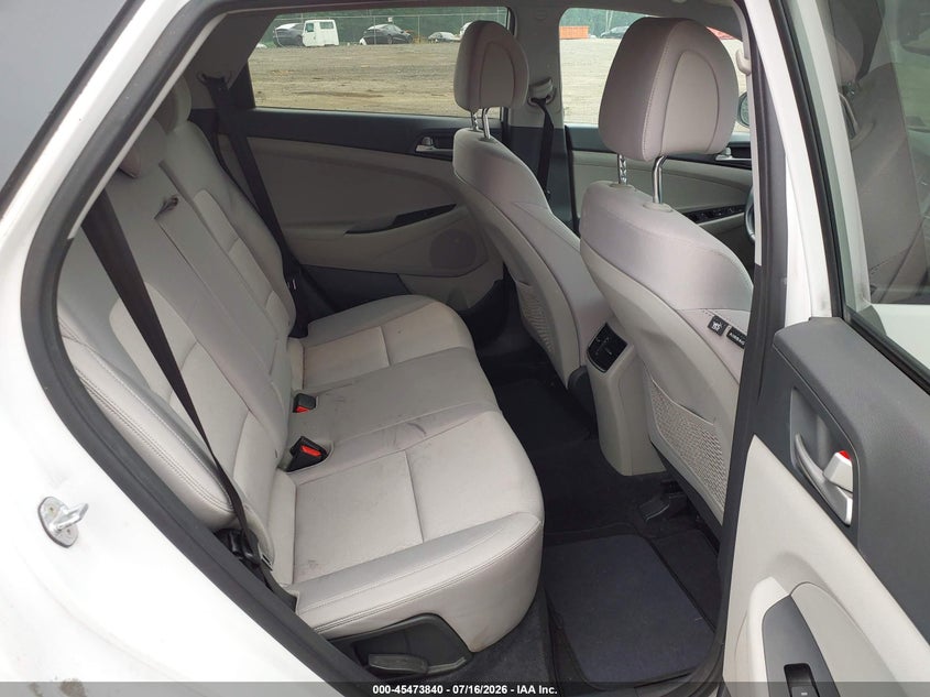 2018 Hyundai Tucson VIN KM8J3CA26JU751042 IAAI salvage auction — NORMAL WEAR, Clear (Pennsylvania), sold $3,300 on 2026-07-23 (photo 8)