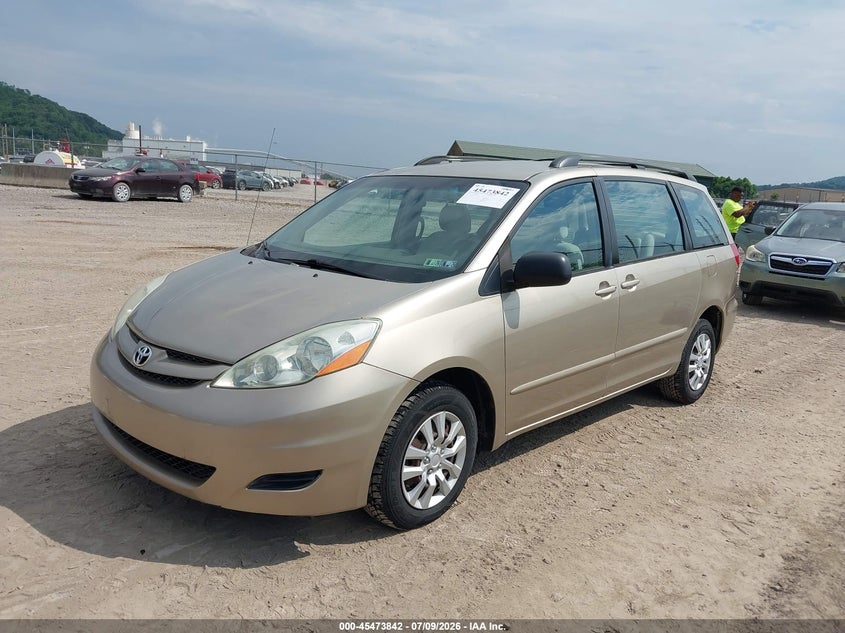 2006 Toyota Sienna VIN 5TDZA23C36S470079 IAAI salvage auction — NORMAL WEAR, Clear (Pennsylvania), sold $1,100 on 2026-07-14 (photo 2)
