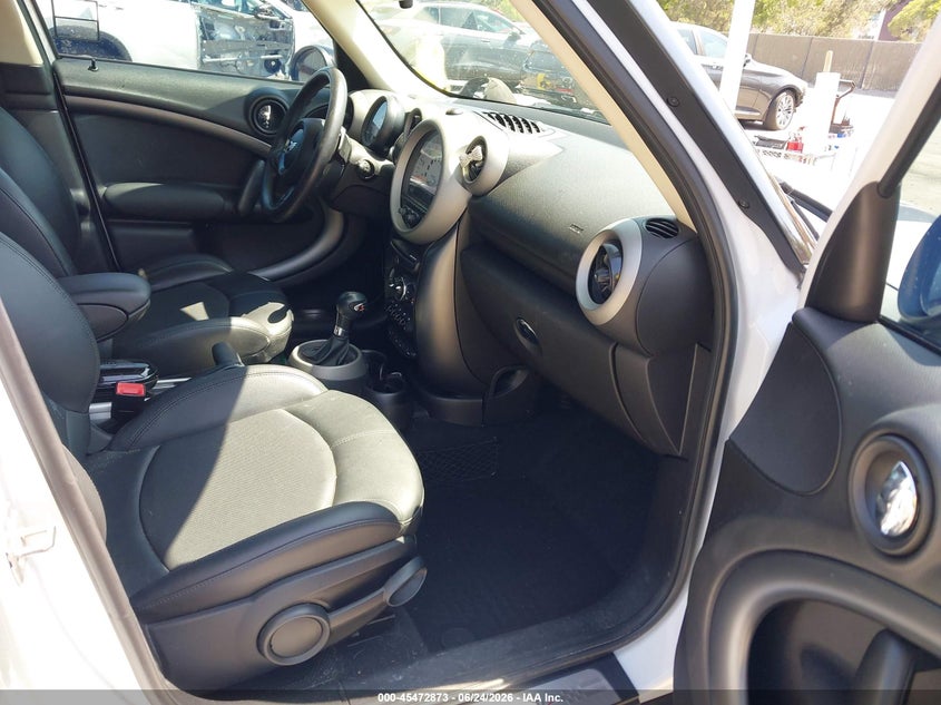 2012 Mini VIN WMWZC3C56CWL84789 IAAI salvage auction — LEFT FRONT, Salvage (California), sold $825 on 2026-07-27 (photo 5)