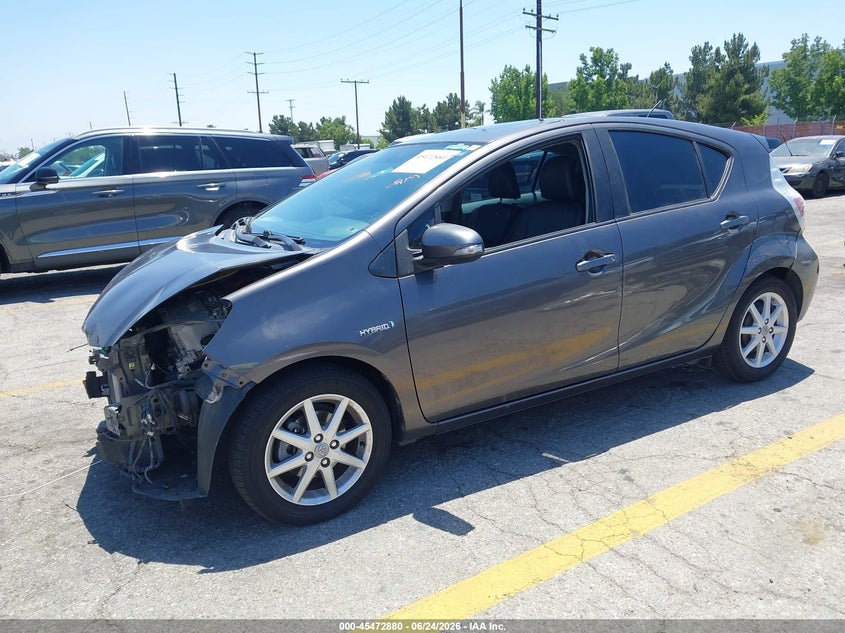2013 Toyota Prius c VIN JTDKDTB30D1035854 IAAI salvage auction — FRONT END, Salvage (California), sold $1,450 on 2026-07-07 (photo 2)