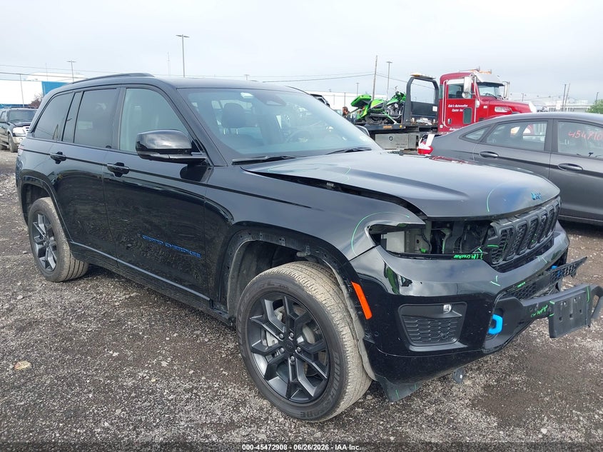 2024 Jeep Grand cherokee VIN 1C4RJYB66R8611668 — IAAI salvage auction photo