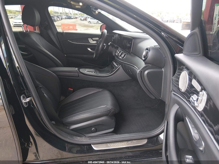2022 Mercedes-benz E-klasse VIN W1KZF8DB5NB043315 IAAI salvage auction — FRONT END, Salvage Title, sold $13,100 on 2026-07-28 (photo 5)