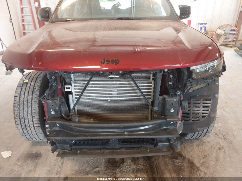 2023 Jeep Grand cherokee VIN 1C4RJHBG9P8808663 IAAI salvage auction — FRONT END, Clear (Michigan), sold $13,600 on 2026-07-23 (photo 6)