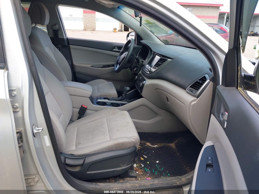 2018 Hyundai Tucson VIN KM8J3CA4XJU726209 IAAI salvage auction — NORMAL WEAR, Original (Maine), sold $4,450 on 2026-07-06 (photo 5)