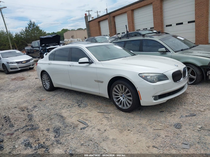 2009 BMW 7 series VIN WBAKB83549CY61604 IAAI salvage auction — LEFT SIDE, Salvage (North Carolina), sold $975 on 2026-07-20 (photo 1)