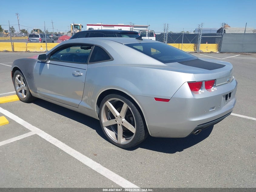 2010 Chevrolet Camaro VIN 2G1FB1EV0A9224853 IAAI salvage auction — UNKNOWN, Clear - Dealer Only (California), sold $650 on 2026-07-09 (photo 3)