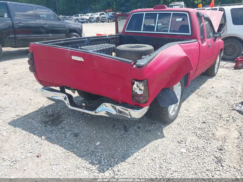 1994 Toyota Pickup VIN JT4RN93P0R5099120 IAAI salvage auction — REAR END, Salvage (Georgia), sold $2,700 on 2026-07-19 (photo 6)
