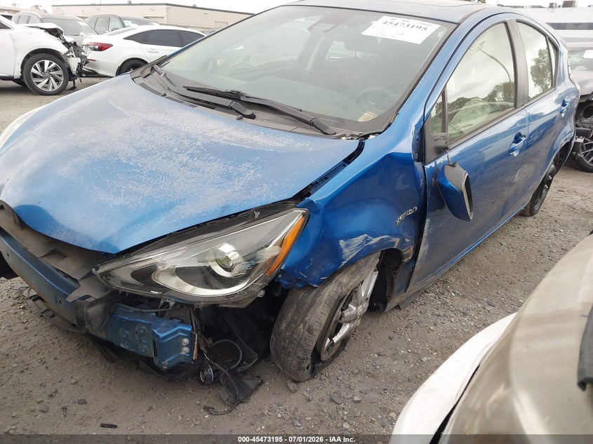 2016 Toyota Prius c VIN JTDKDTB38G1136743 IAAI salvage auction — LEFT FRONT, Salvage Certificate (California), sold $1,525 on 2026-07-22 (photo 2)