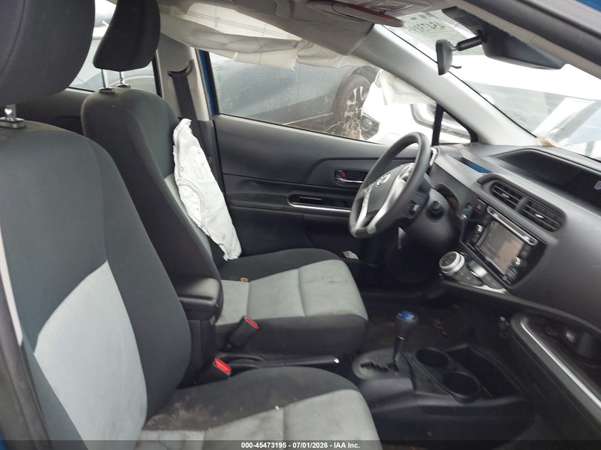 2016 Toyota Prius c VIN JTDKDTB38G1136743 IAAI salvage auction — LEFT FRONT, Salvage Certificate (California), sold $1,525 on 2026-07-22 (photo 5)