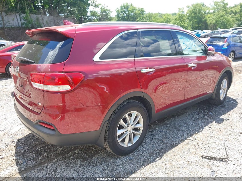 2016 Kia Sorento VIN 5XYPGDA56GG098399 IAAI salvage auction — SIDE, Salvage Title, sold $1,850 on 2026-07-31 (photo 4)