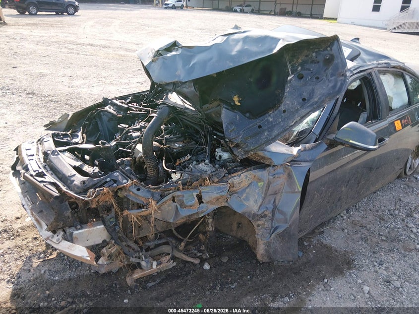 2015 BMW 3er VIN WBA3B5G50FNS15053 IAAI salvage auction — ROLLOVER, Salvage Title, sold $350 on 2026-08-14 (photo 6)