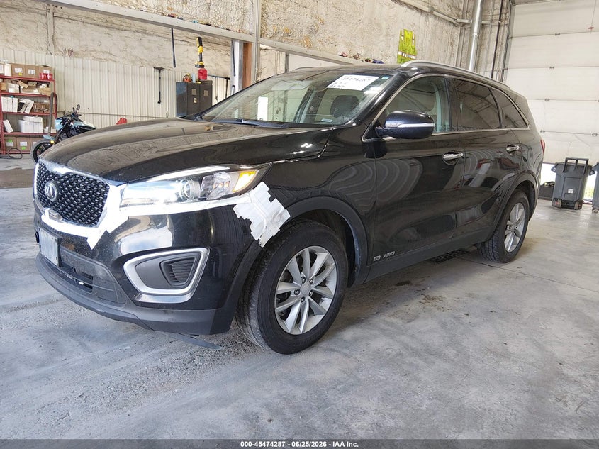 2017 Kia Sorento VIN 5XYPGDA57HG193734 IAAI salvage auction — NORMAL WEAR, Original (Alaska), sold $1,550 on 2026-07-10 (photo 2)