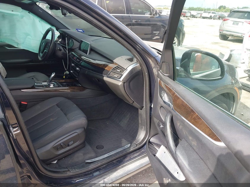 2017 BMW X5 VIN 5UXKR2C32H0X05537 IAAI salvage auction — LEFT SIDE, Salvage (Texas), sold $5,550 on 2026-07-24 (photo 5)