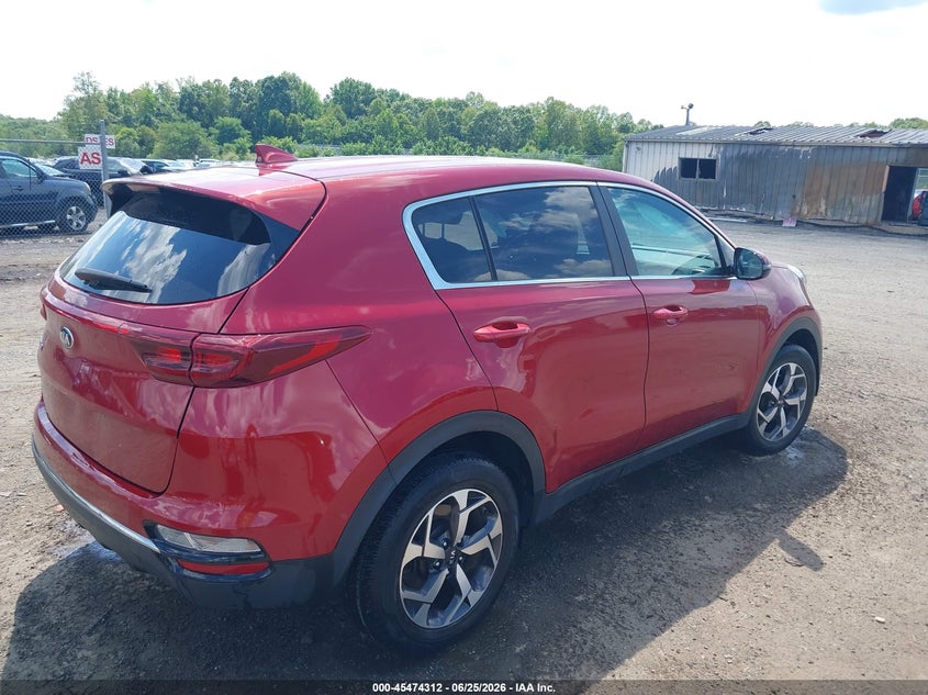 2020 Kia Sportage VIN KNDPM3AC7L7644040 IAAI salvage auction — LEFT SIDE, Salvage Title, sold $25 on 2026-07-27 (photo 4)
