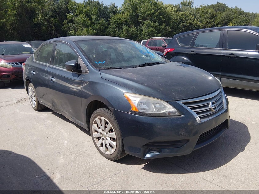 2014 Nissan Sentra VIN 3N1AB7AP3EL685174 IAAI salvage auction — NORMAL WEAR, Original (Texas), sold $875 on 2026-07-27 (photo 1)