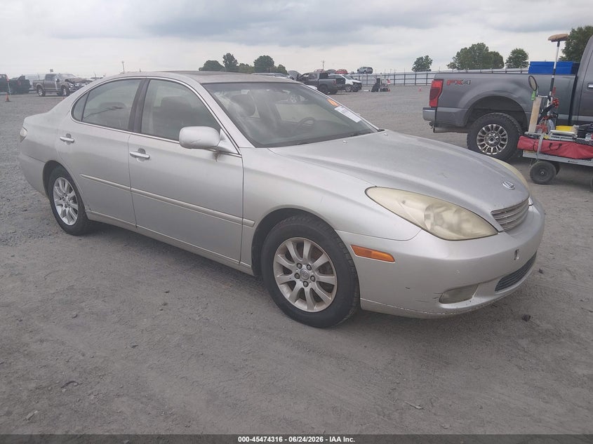 2002 Lexus Es 300 VIN JTHBF30G020044300 IAAI salvage auction — NORMAL WEAR, Clear (Arkansas), sold $650 on 2026-07-29 (photo 1)