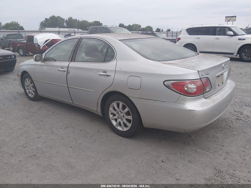 2002 Lexus Es 300 VIN JTHBF30G020044300 IAAI salvage auction — NORMAL WEAR, Clear (Arkansas), sold $650 on 2026-07-29 (photo 3)