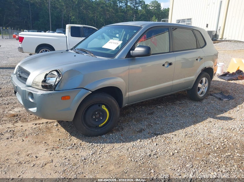 2007 Hyundai Tucson VIN KM8JM12B87U522113 IAAI salvage auction — BIO HAZARD, Clear (Mississippi), sold $25 on 2026-07-24 (photo 2)