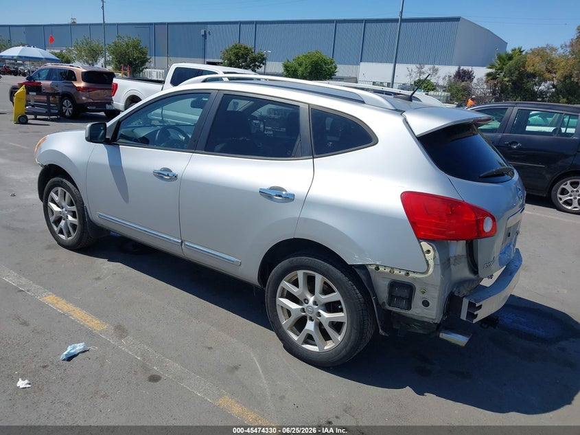 2011 Nissan Rogue VIN JN8AS5MV4BW668728 IAAI salvage auction — FRONT & REAR, Salvage (California), sold $725 on 2026-07-29 (photo 3)