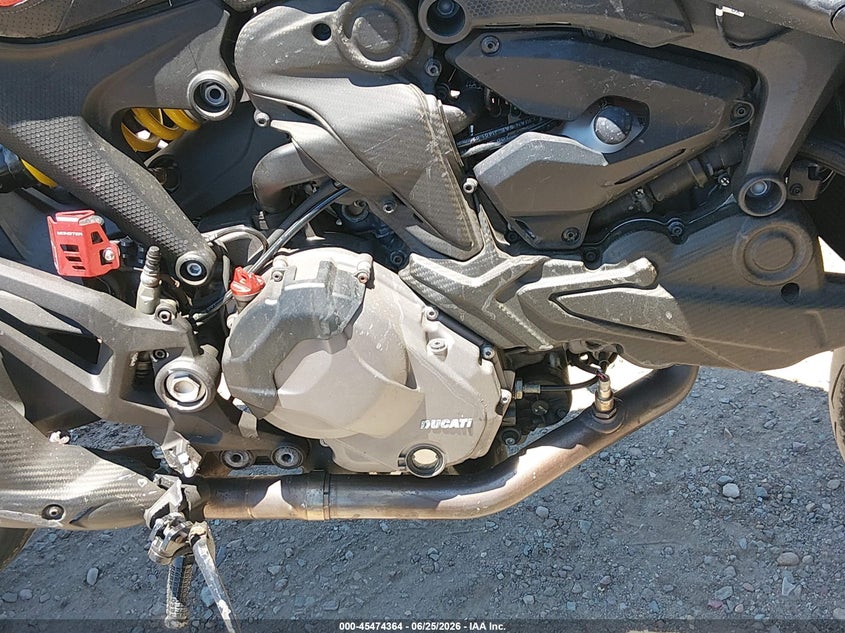 2022 Ducati Monster VIN ZDMMAMDT9NB005868 IAAI salvage auction — FRONT END, Salvage (California), sold $2,700 on 2026-07-20 (photo 8)