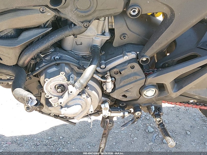 2022 Ducati Monster VIN ZDMMAMDT9NB005868 IAAI salvage auction — FRONT END, Salvage (California), sold $2,700 on 2026-07-20 (photo 9)