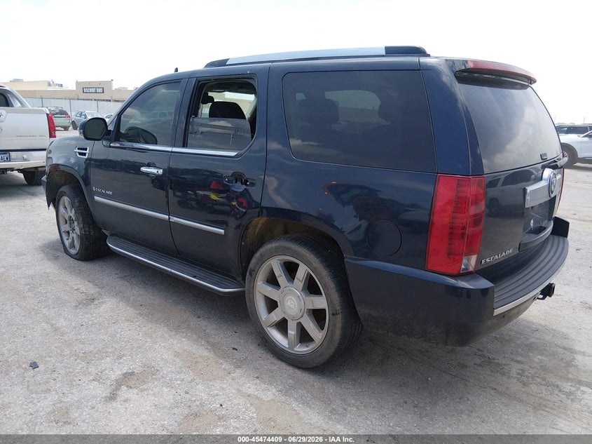 2007 Cadillac Escalade VIN 1GYFK638X7R347439 IAAI salvage auction — NORMAL WEAR, Clear (Kansas), sold $825 on 2026-07-31 (photo 3)