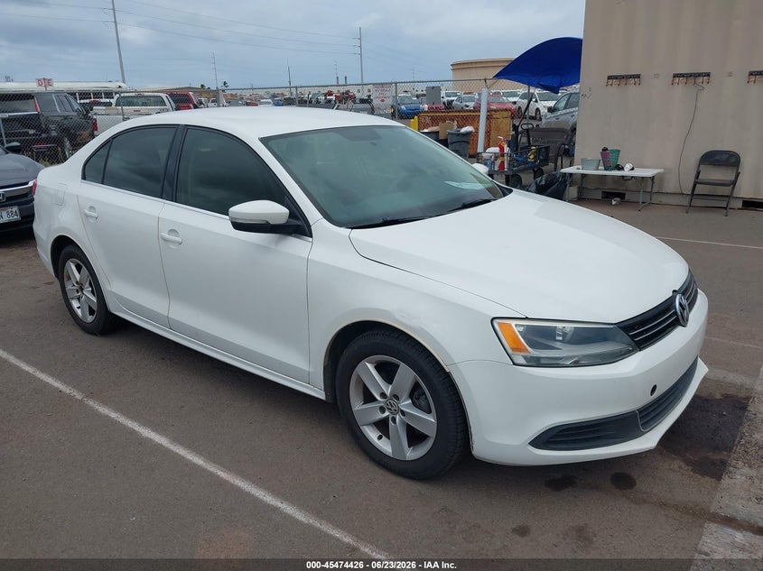 2013 Volkswagen Jetta VIN 3VWLL7AJ8DM394710 IAAI salvage auction — NORMAL WEAR, Clear (Indiana), sold $850 on 2026-07-21 (photo 1)