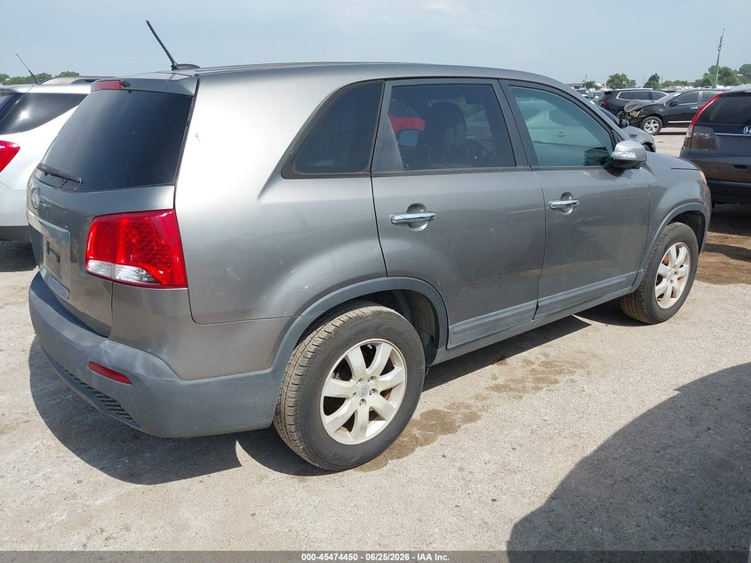 2011 Kia Sorento VIN 5XYKT3A13BG011693 IAAI salvage auction — NORMAL WEAR, Original (Texas), sold $1,375 on 2026-07-07 (photo 4)