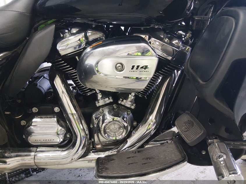 2019 Harley-davidson Tri glide ultra VIN 1HD1MAF18KB861026 IAAI salvage auction — FRONT END, Bill Of Sale (Alaska), sold $10,100 on 2026-07-10 (photo 8)