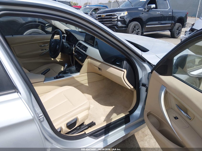 2013 BMW 3er VIN WBA3B1C5XDK130041 IAAI salvage auction — LEFT REAR, Salvage (California), sold $1,450 on 2026-07-20 (photo 5)