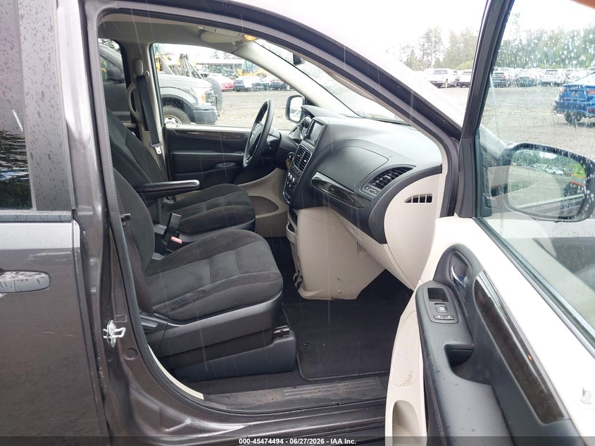 2019 Dodge Grand caravan VIN 2C4RDGBGXKR701264 IAAI salvage auction — NORMAL WEAR, Sf97 (Washington), sold $10,200 on 2026-07-29 (photo 5)