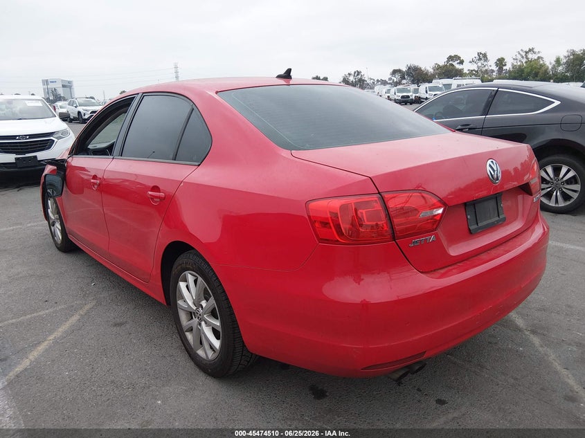 2012 Volkswagen Jetta VIN 3VWDP7AJ5CM317428 IAAI salvage auction — RIGHT SIDE, Salvage (California), sold $1,350 on 2026-07-09 (photo 3)