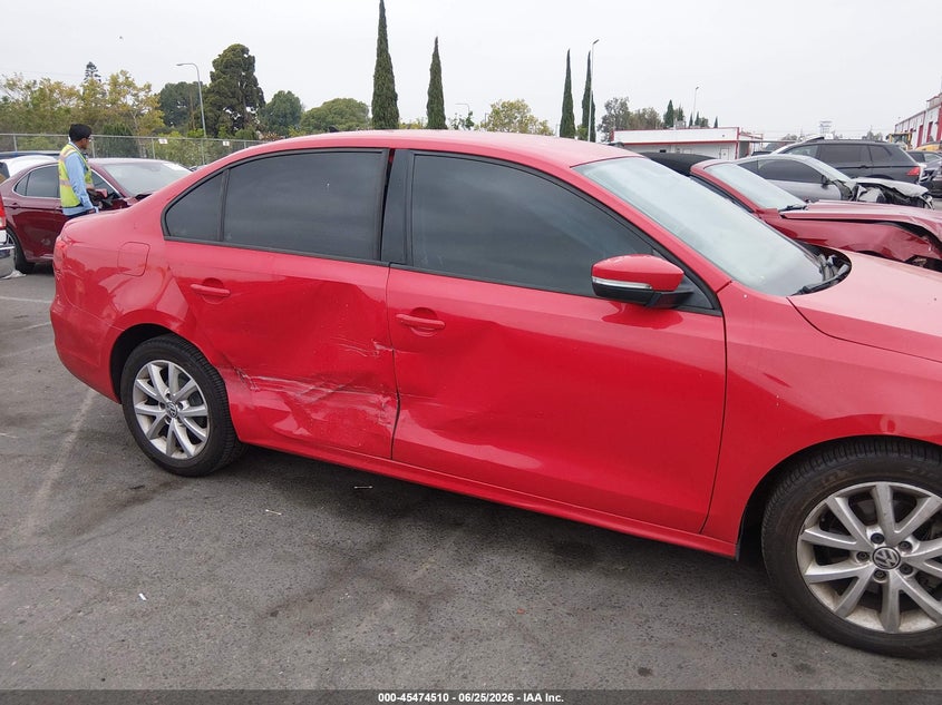 2012 Volkswagen Jetta VIN 3VWDP7AJ5CM317428 IAAI salvage auction — RIGHT SIDE, Salvage (California), sold $1,350 on 2026-07-09 (photo 6)