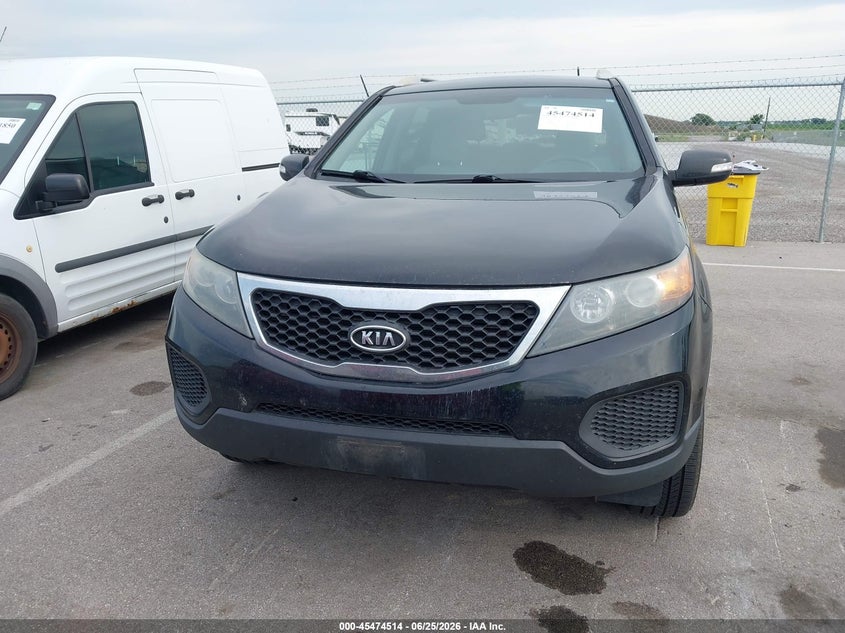 2013 Kia Sorento VIN 5XYKT4A28DG323252 IAAI salvage auction — NORMAL WEAR, Certificate Of Title (Nebraska), sold $750 on 2026-07-23 (photo 6)