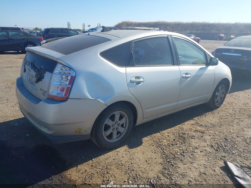 2005 Toyota Prius VIN JTDKB20U753004232 IAAI salvage auction — NORMAL WEAR, Clear - Dealer Only (California), sold $400 on 2026-07-29 (photo 4)