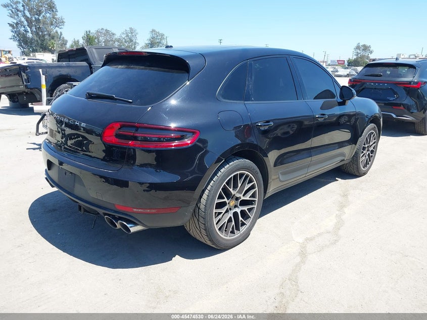 2018 Porsche Macan VIN WP1AA2A50JLB18359 IAAI salvage auction — REAR END, Salvage (California), sold $12,300 on 2026-07-22 (photo 4)