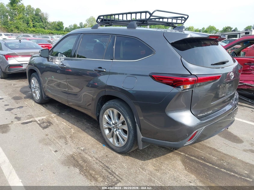 2020 Toyota Highlander VIN 5TDYZRAH8LS024694 IAAI salvage auction — REAR END, Salvage (North Carolina), sold $13,300 on 2026-07-15 (photo 3)