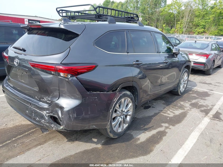 2020 Toyota Highlander VIN 5TDYZRAH8LS024694 IAAI salvage auction — REAR END, Salvage (North Carolina), sold $13,300 on 2026-07-15 (photo 4)
