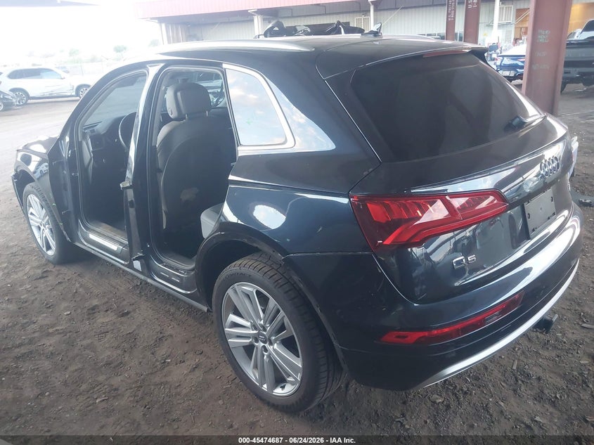 2018 Audi Q5 VIN WA1BNAFY9J2174677 IAAI salvage auction — SIDE, Salvage Title, sold $5,700 on 2026-07-31 (photo 3)