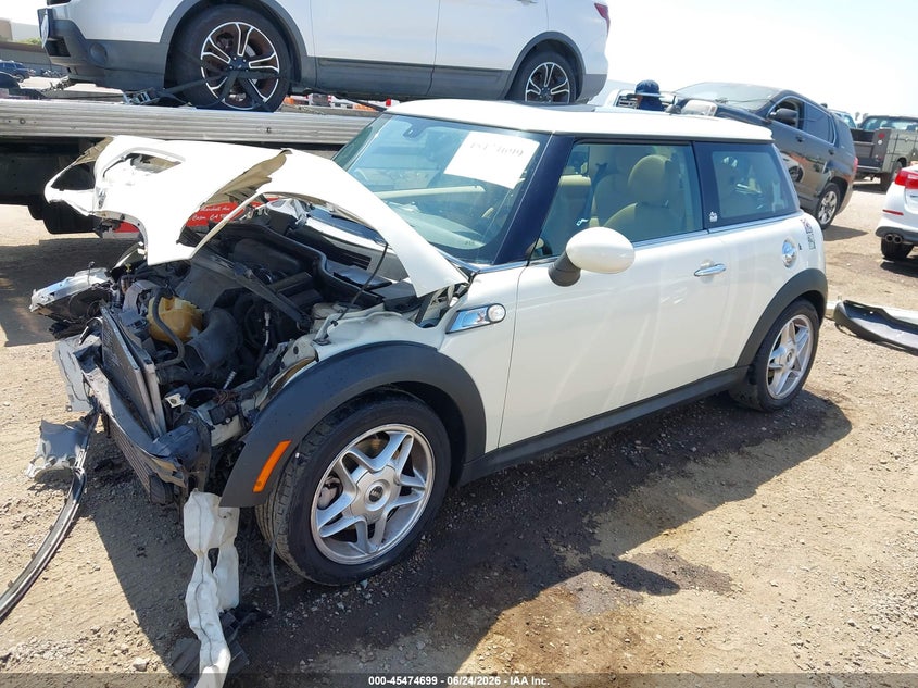 2010 Mini Cooper VIN WMWMF7C54ATW88422 IAAI salvage auction — FRONT END, Salvage (California), sold $275 on 2026-08-03 (photo 2)