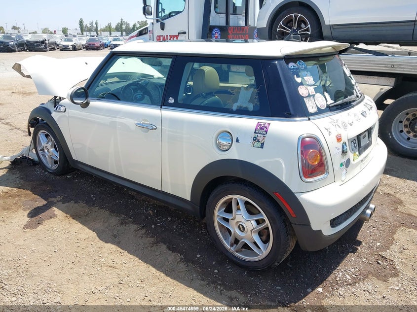 2010 Mini Cooper VIN WMWMF7C54ATW88422 IAAI salvage auction — FRONT END, Salvage (California), sold $275 on 2026-08-03 (photo 3)