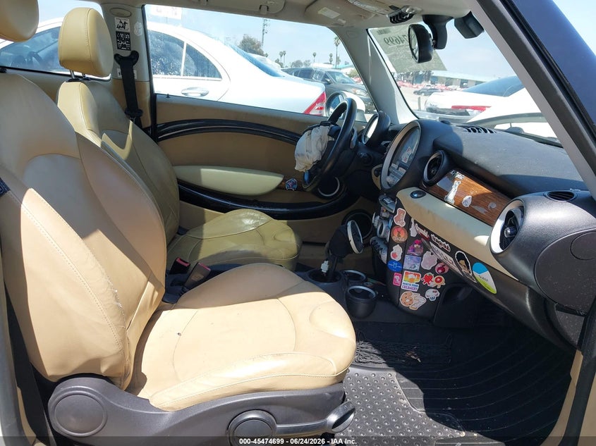 2010 Mini Cooper VIN WMWMF7C54ATW88422 IAAI salvage auction — FRONT END, Salvage (California), sold $275 on 2026-08-03 (photo 5)
