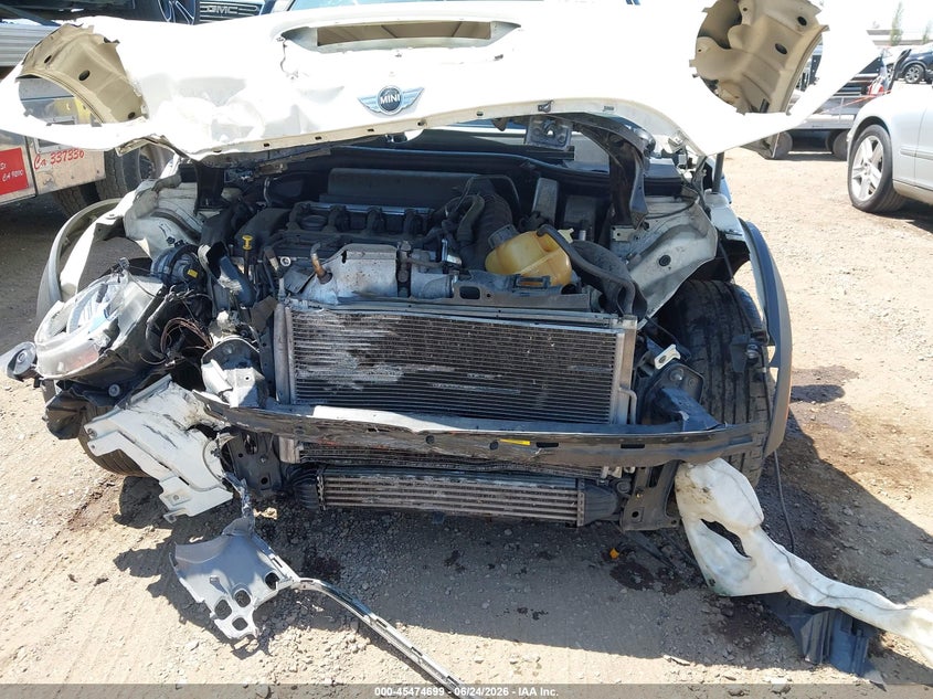 2010 Mini Cooper VIN WMWMF7C54ATW88422 IAAI salvage auction — FRONT END, Salvage (California), sold $275 on 2026-08-03 (photo 6)